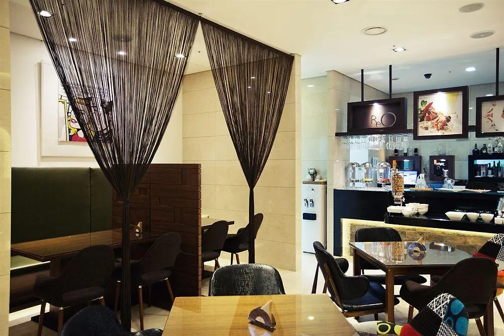 N Fourseason Hotel Myeongdong ソウル特別市