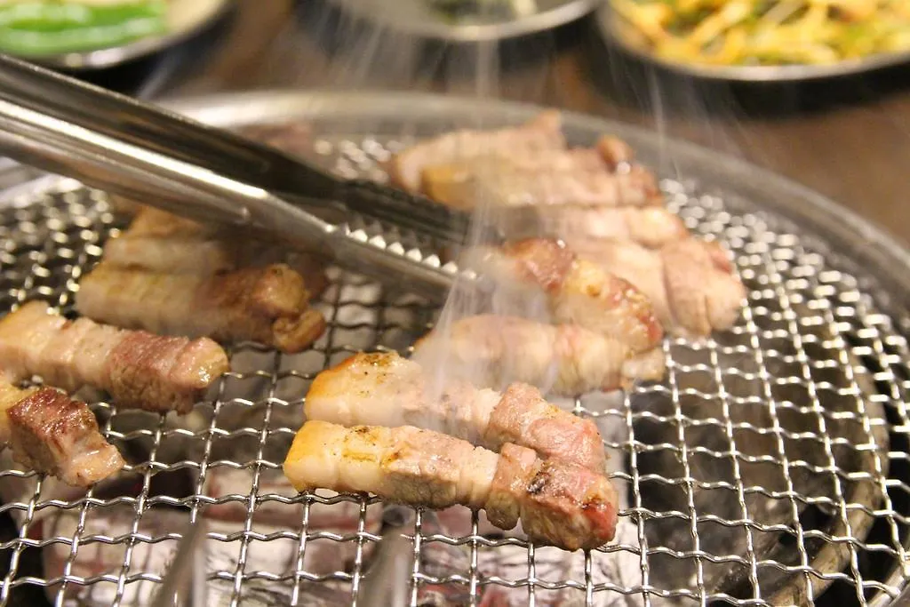 ***  N Fourseason Hotel Myeongdong ソウル特別市 韓国